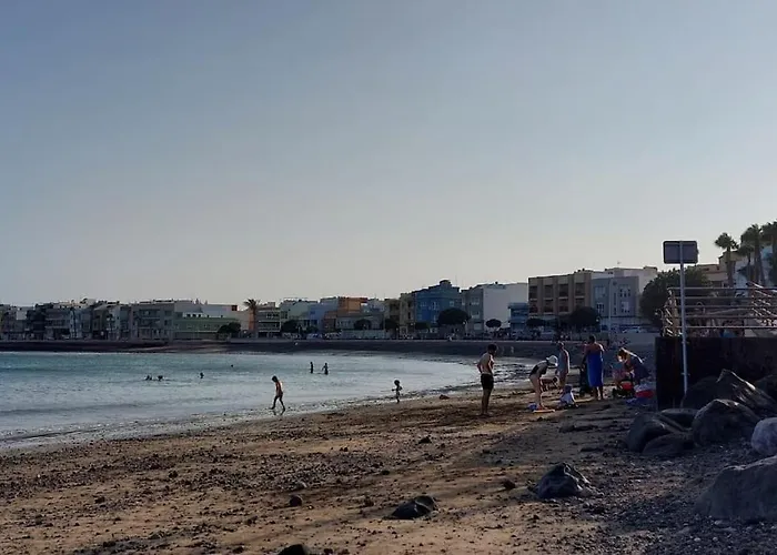 Apartamento En Arinaga En Primera Linea